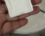 A picture of step 4 of Mango cheesecake.