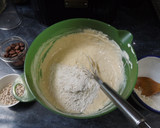 Foto del paso 2 de la receta: Cake navideño de mandarinas con queso de untar y chocolates