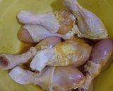 Foto langkah ke 1 dari resep Semur Ayam Telur Kentang.