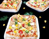 चीज़ गार्लिक ब्रेड पिज़्ज़ा (Cheese garlic bread pizza recipe in Hindi) रेसिपी चरण 7 फोटो