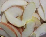 A picture of step 6 of Apple pie.