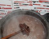 A picture of step 1 of Dal Makhani.