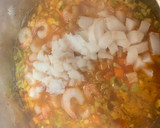 Foto del paso 4 de la receta: Arroz con bacalao y gambitas de aprovechamiento