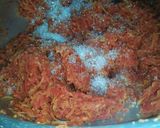 A picture of step 2 of Gajar ka halwa.