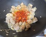 A picture of step 3 of Miki Bihon Guisado.