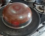 A picture of step 5 of Bhakri pizza.