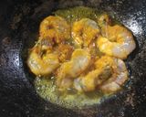 মেথি পেঁয়াজকলি চিলি প্রন কারি(Methi Peyajkoli Chili Prawn Curry, recipe in bengali) রেসিপির ধাপ 4 ছবি