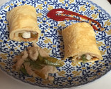 Foto del paso 5 de la receta: Rollitos de Tortilla y Pollo