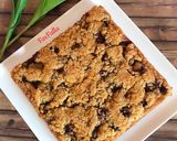 صورة لخطوة 5 من وصفة الكيكة المفتتة بالفراولة Streusel Cake 🇩🇪