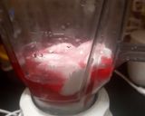 A picture of step 1 of Rose Lassi.