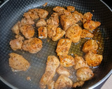 Foto del paso 2 de la receta: Cazuela de Fideos con Pollo y setas Variadas
