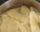 A picture of step 1 of Potato wafers.