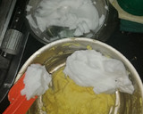 Foto langkah ke 3 dari resep Lidah Kucing Topping Meringue.