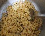 झटपट मैकरॉनी (jhatpat macaroni recipe in Hindi) रेसिपी चरण 2 फोटो