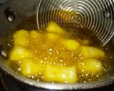A picture of step 1 of Potato Bites Crispy Garlic potato.
