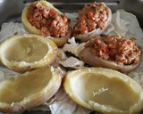 Foto del paso 9 de la receta: Patatas rellena de carne con verduras y bechamel gratinada