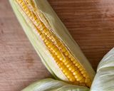 A picture of step 2 of 🌽 How to steam sweet corn on the cob with microwave in 5 min.