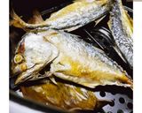 รูปขั้นตอนการทำที่ 3 ของ 🐟 ปลาทูทอดไร้น้ำมัน - Air fryer fried mackerel fish