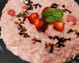 Foto del passaggio 10 della ricetta Risotto alle fragole