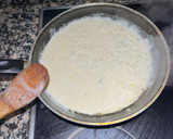 Foto del paso 2 de la receta: Filetes de merluza al horno con salsa de vino 🍷 y nata!!!