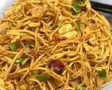 Foto langkah ke 6 dari resep 34. Mie Kuning Goreng.