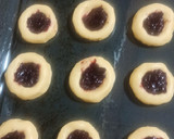 Foto del paso 6 de la receta: 🍪 Galletas con mermelada de arándanos y frambuesas ❤️💜