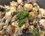 A picture of step 4 of Chicken yakhni pulao.