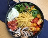 A picture of step 3 of One-pot pasta with SeasonSupply vegetables.