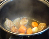 Foto del paso 3 de la receta: Estofado de solomillo de cerdo con patatas