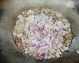A picture of step 1 of Vermicelli Upma.