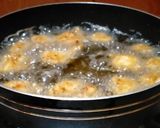 A picture of step 2 of Chicken Manchurian.
