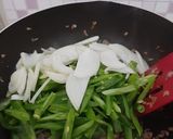 Foto langkah ke 3 dari resep Tumis buncis daging cincang (No MSG).