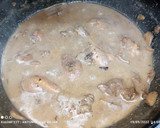 Foto del paso 7 de la receta: Jamoncito de pollo en salsa stroganov