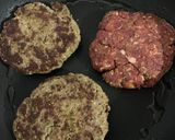 Foto del paso 5 de la receta: Hamburguesa con arepa, cadera de res aromatizada y papa rústica