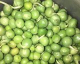पालक आलू मटर (Palak aloo matar recipe in Hindi) रेसिपी चरण 2 फोटो