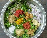 A picture of step 3 of Phodshiche Vadey (Phodshi Cutlets).