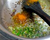 A picture of step 2 of Raw Papaya Subzi.
