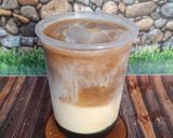 Foto langkah ke 3 dari resep Es Kopi Susu Gula Aren.