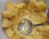 Foto langkah ke 2 dari resep Mashed potato.