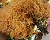 Foto langkah ke 5 dari resep Bihun Goreng.