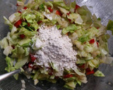 Foto del paso 3 de la receta: Bocaditos de lechuga horneados