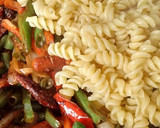 Foto del paso 8 de la receta: Wok de tirabuzones con verduras 