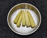 蝦仁炒蜿豆(簡單料理)的食譜步驟2照片