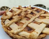 A picture of step 10 of Apple pie.