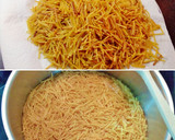 Foto del paso 2 de la receta: Fideos dorados con pechuga de pollo en trozos