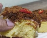 Foto langkah ke 6 dari resep Cake potong topping abon.