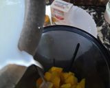 A picture of step 2 of Mango Cheese cake.