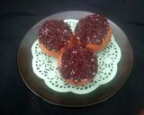 Foto langkah ke 4 dari resep Donat Mini.