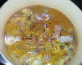 A picture of step 1 of Chicken and veggies sauce.