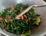 Foto langkah ke 3 dari resep Tumis Kacang panjang.